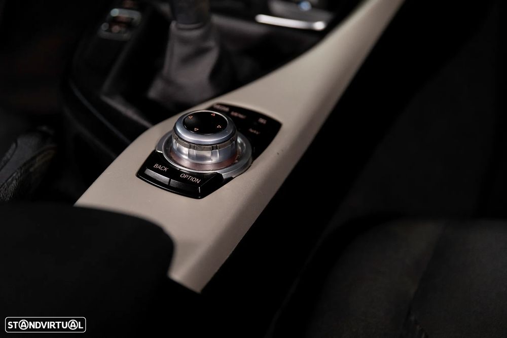 BMW 116 d EfficientDynamics Edition Advantage - 18