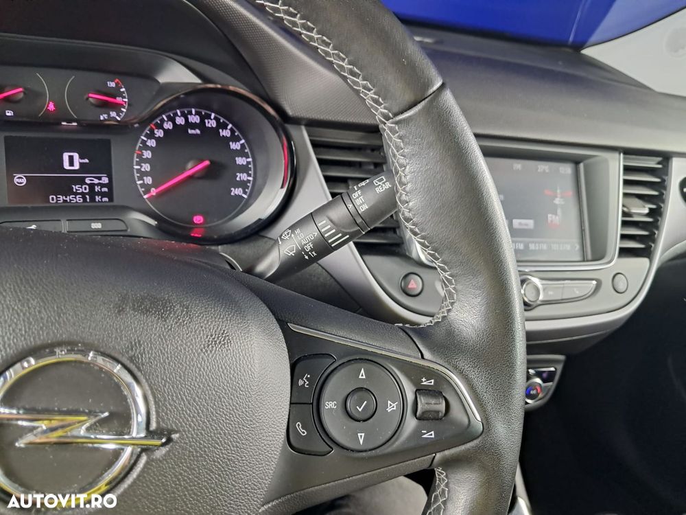 Opel Crossland - 15