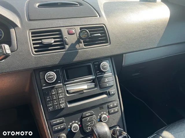 Volvo XC 90 - 2