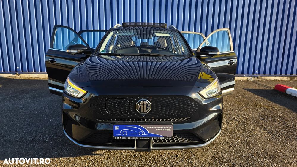 MG ZS EV Standard Luxury - 12