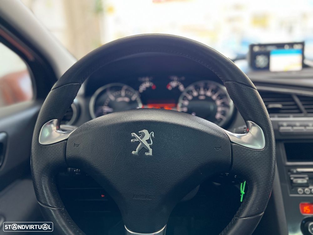 Peugeot 5008 1.6 BlueHDi Allure J17 - 19