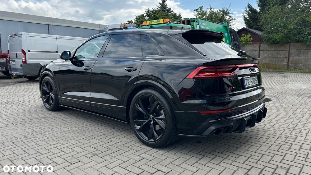 Audi SQ8 - 11