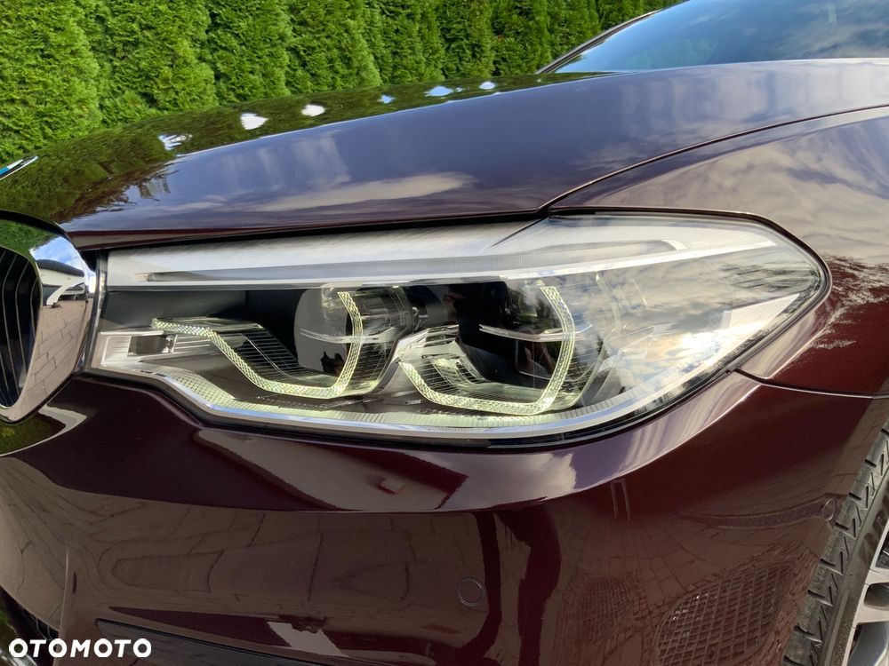 BMW Seria 5 530i M Sport Edition - 17