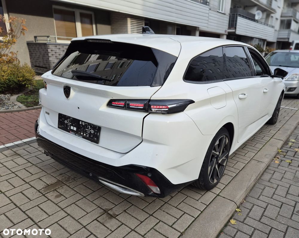 Peugeot 308 1.2 PureTech Allure Pack S&S EAT8 - 7