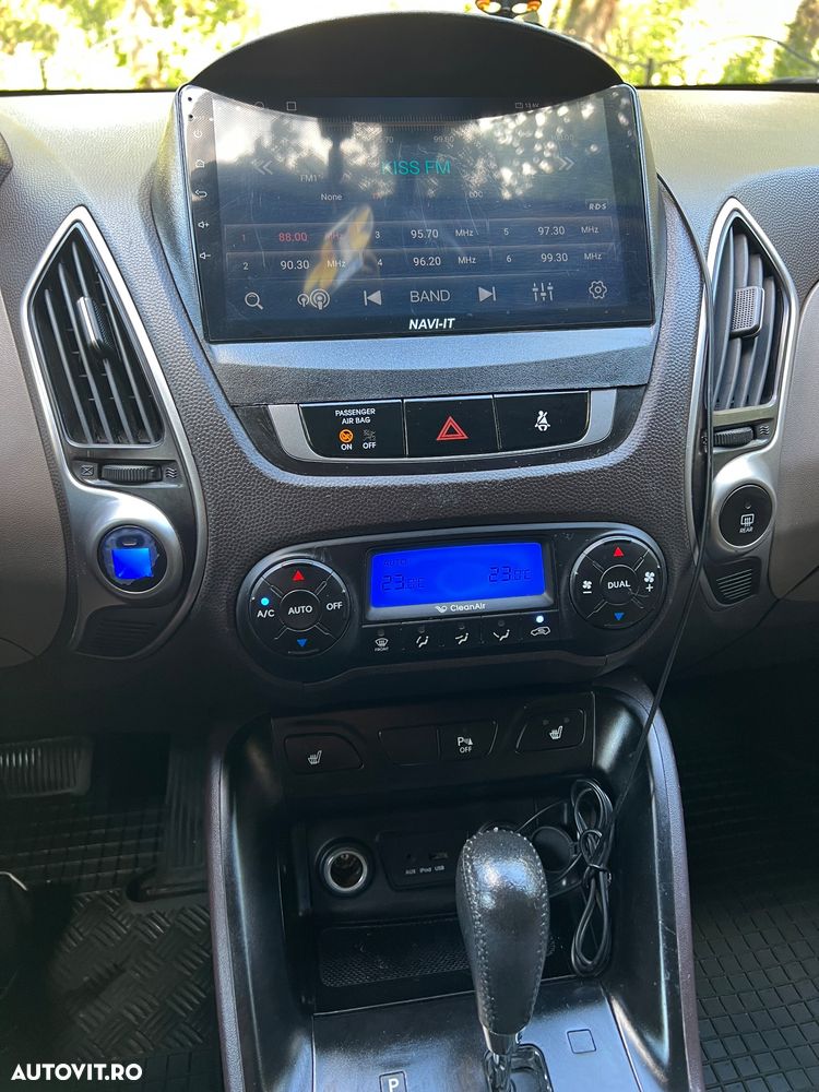 Hyundai ix35 2.0 CRDI High 4WD GLS Aut. Style HEAT+ - 15