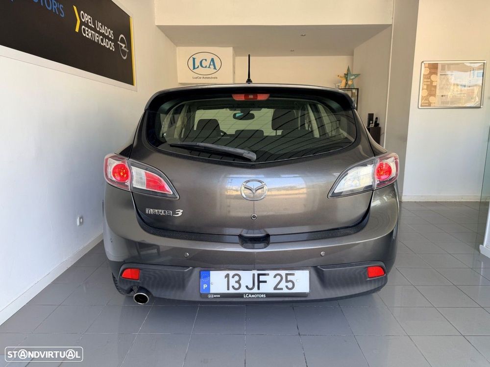 Mazda 3 Hatchback MZ-CD 1.6 Exclusive Plus - 11
