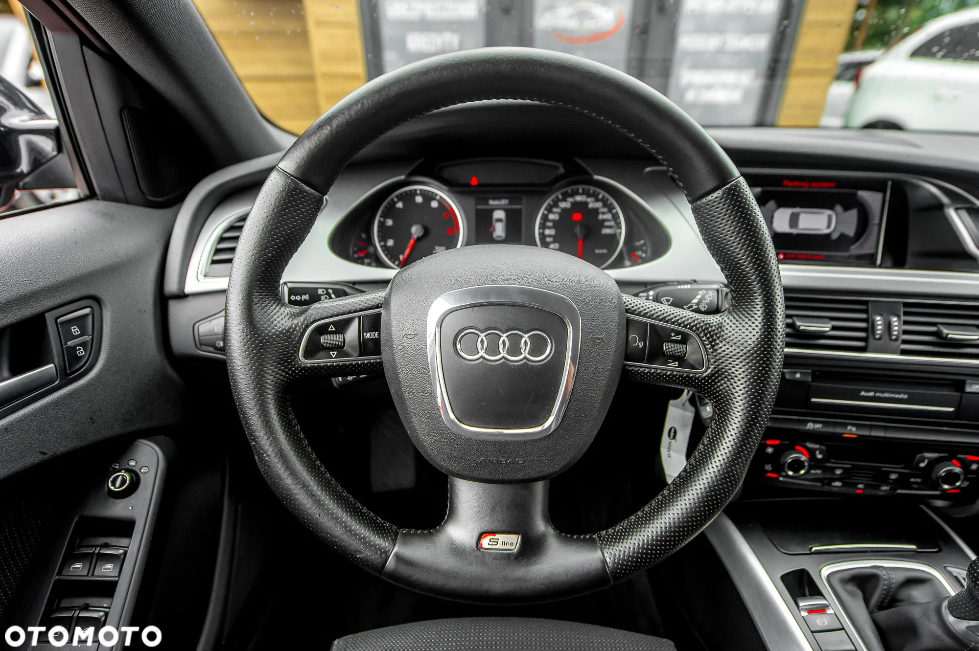 Audi A4 Avant 2.0 TFSI S line Sportpaket - 23