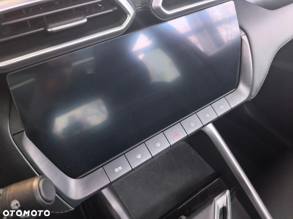 MG ZS Hybrid+ - 19