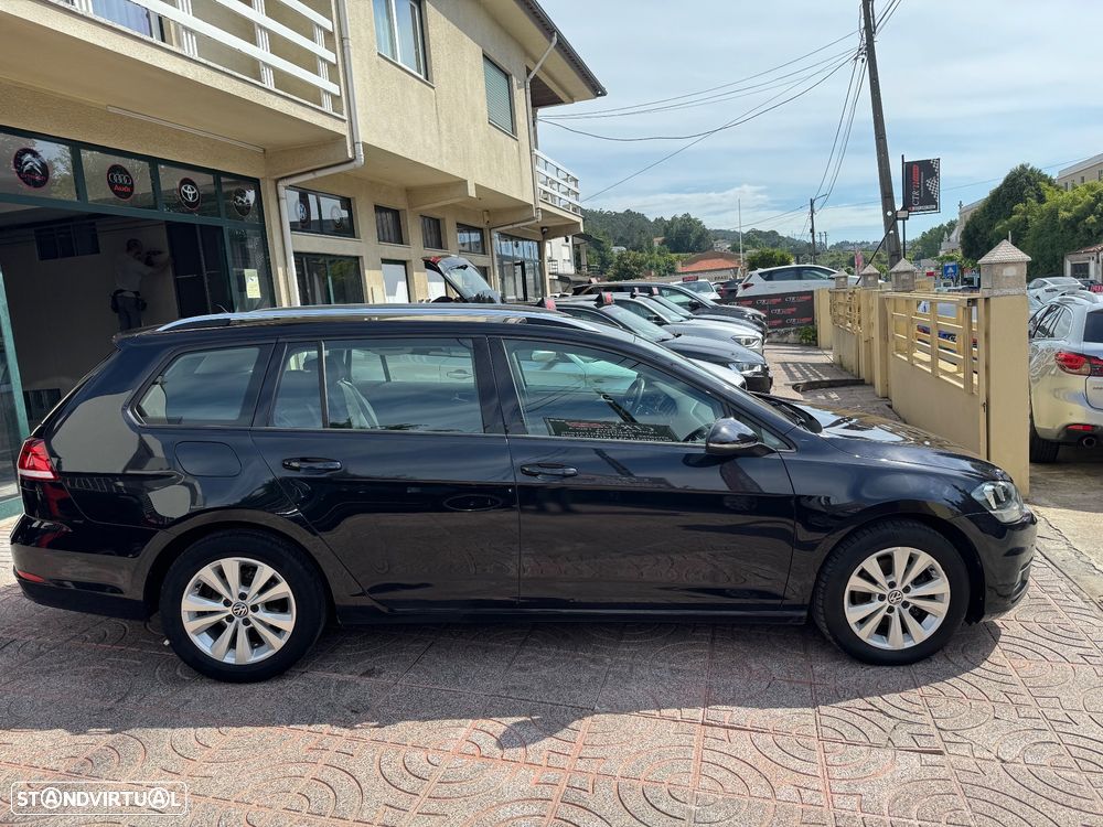 VW Golf Variant 1.6 TDi Confortline - 8
