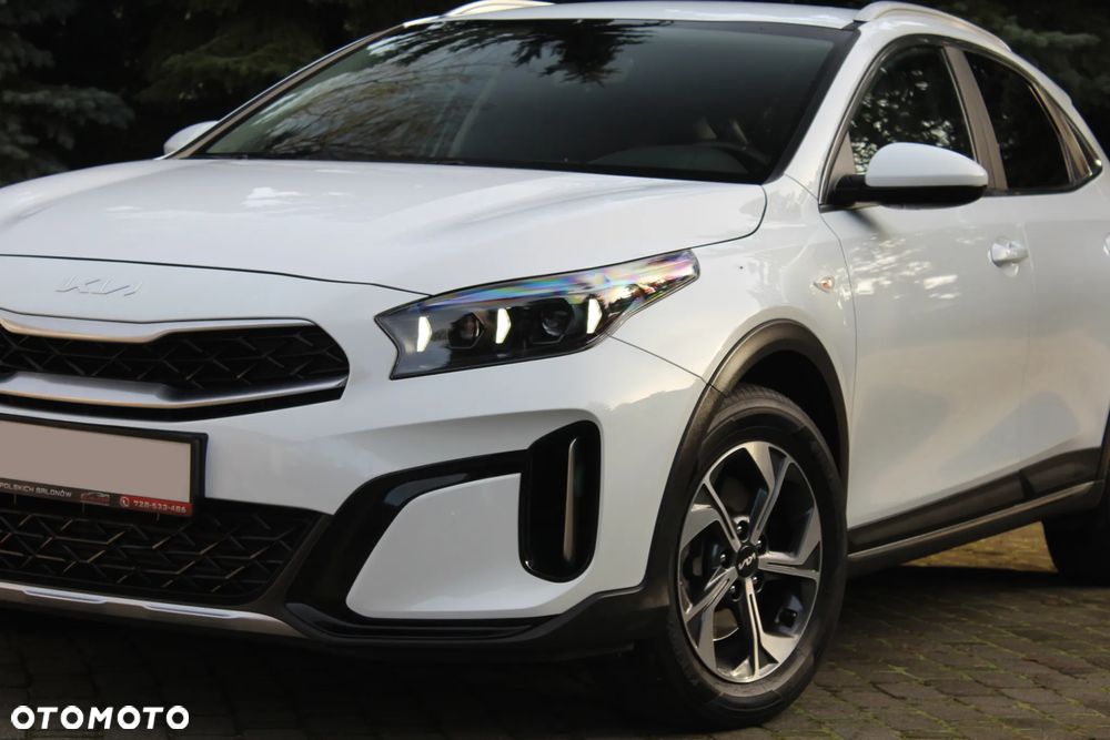 Kia XCeed - 10