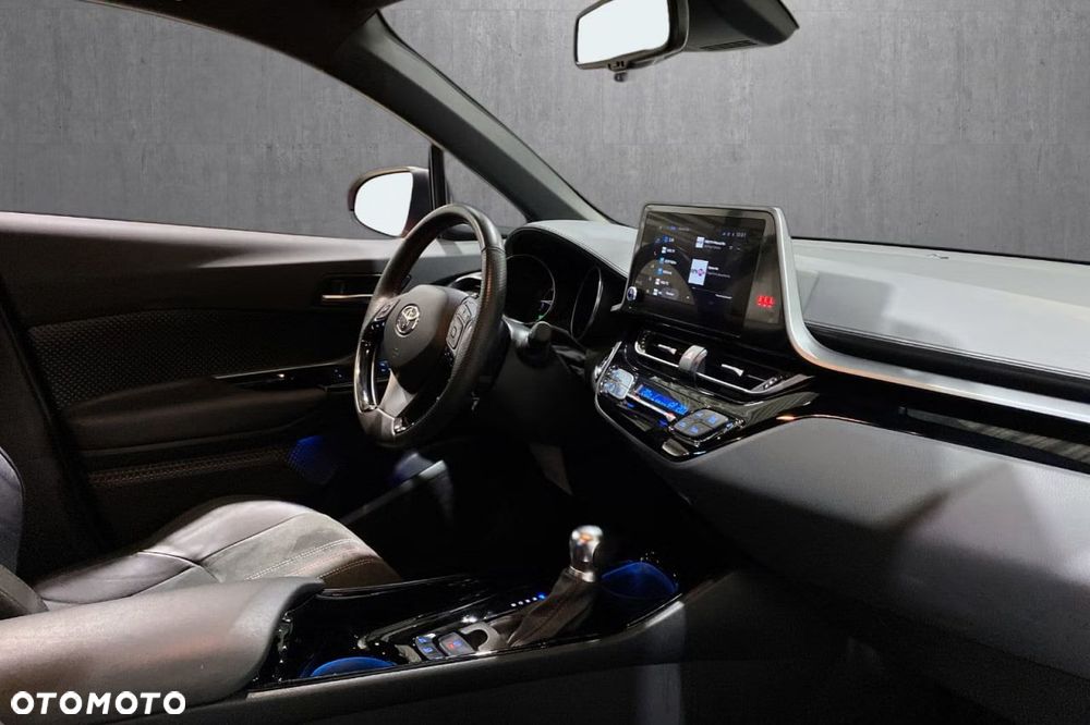 Toyota C-HR 1.8 Hybrid Dynamic - 11