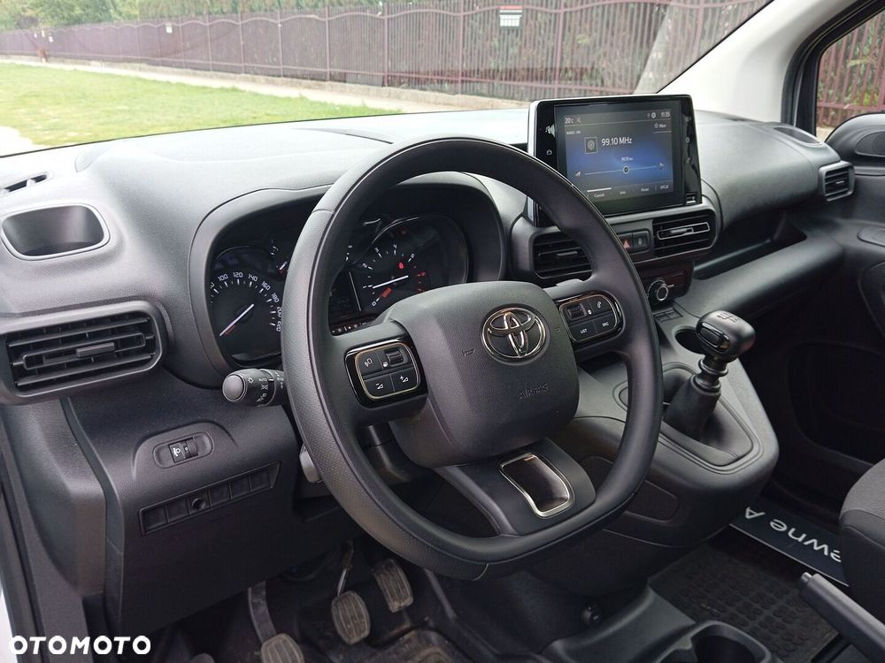 Toyota PROACE CITY - 9