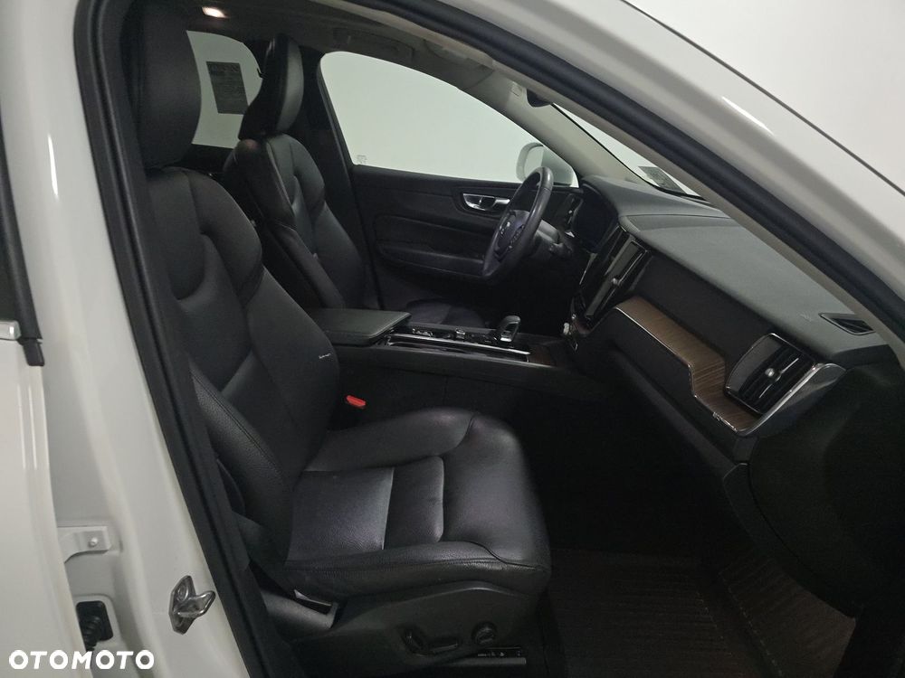 Volvo XC 60 B5 B Geartronic Momentum Pro - 13