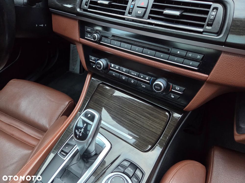 BMW Seria 5 - 25