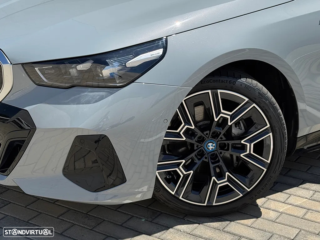 BMW i5 eDrive40 Pack Desportivo M - 6