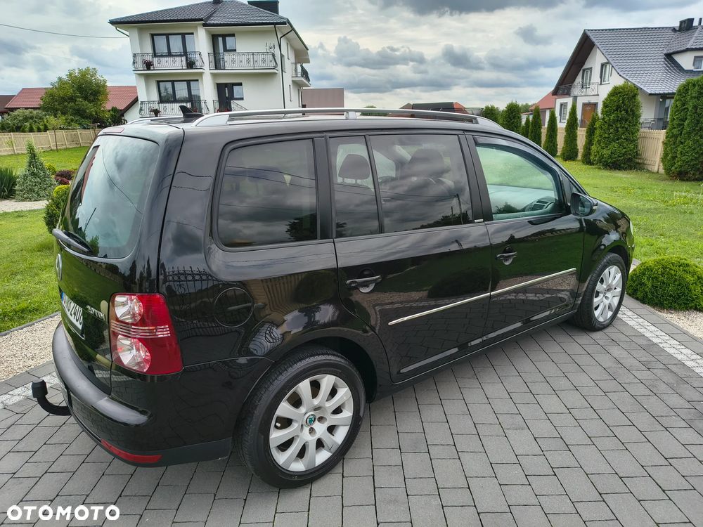 Volkswagen Touran 2.0 TDI Freestyle - 7
