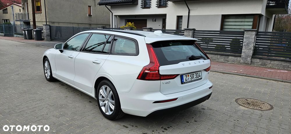 Volvo V60 D3 Geartronic Momentum - 8