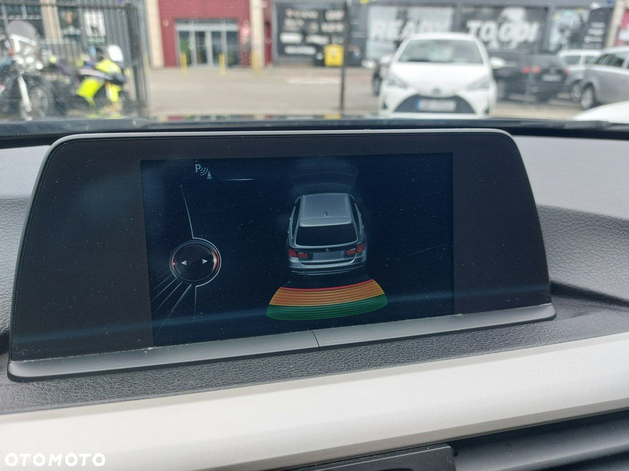 BMW Seria 3 316d - 35
