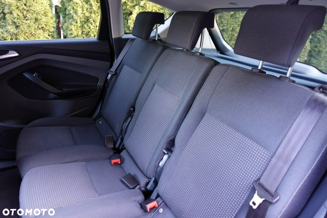Ford C-MAX - 19