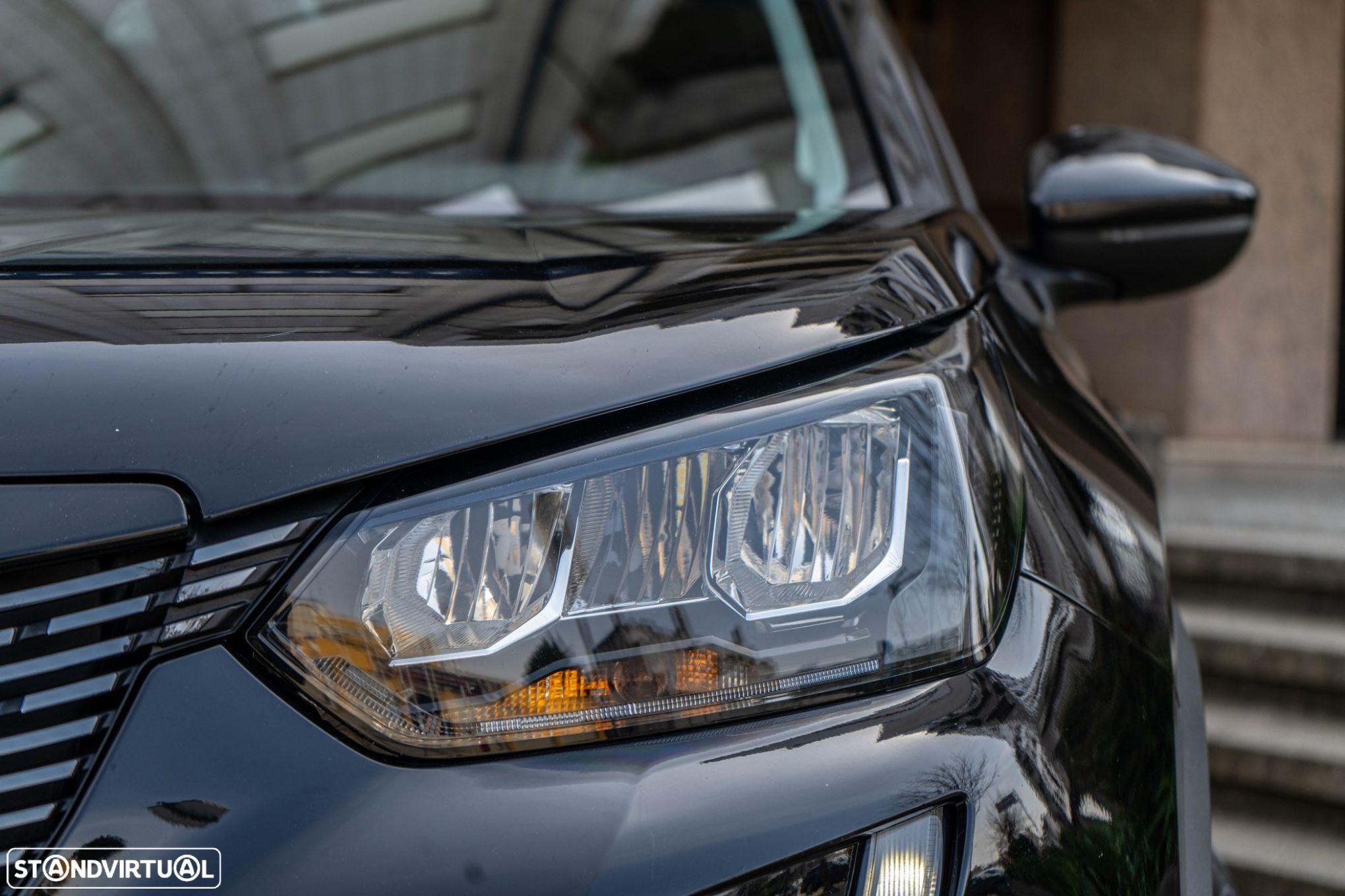Peugeot 2008 1.2 PureTech Allure Pack - 36