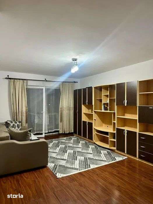 Apartament cu o camera, 41 mp, parcare, zona Florilor — fotografia 1