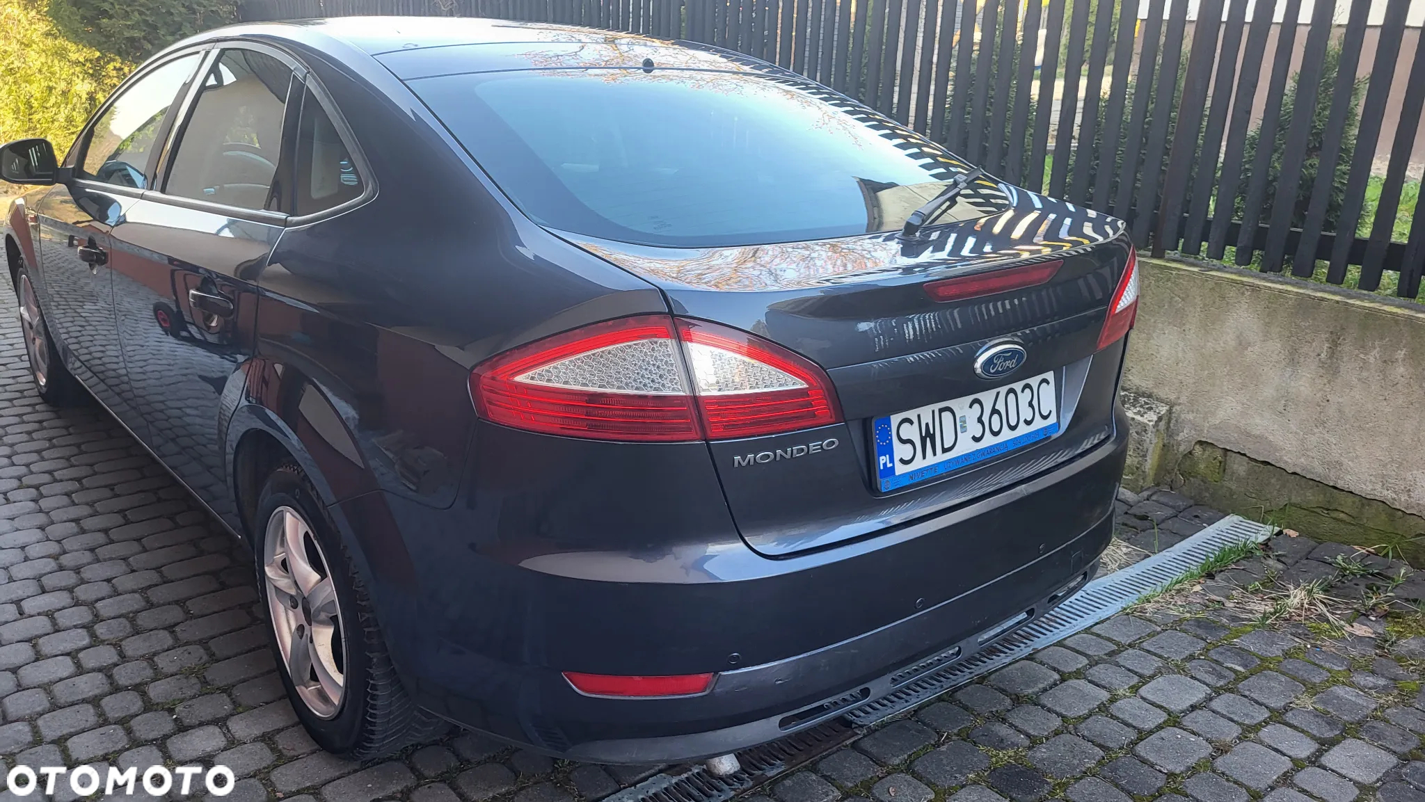 Ford Mondeo 2.0 Trend - 4