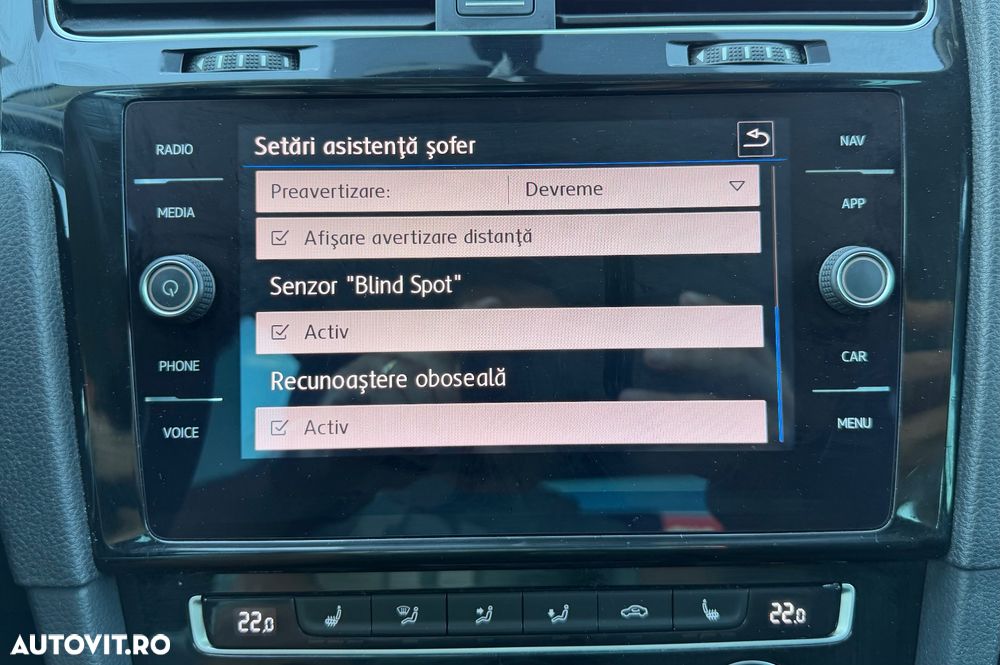 Volkswagen Golf 1.4 TSI Sound - 24