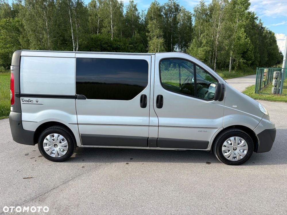 Renault Trafic - 10