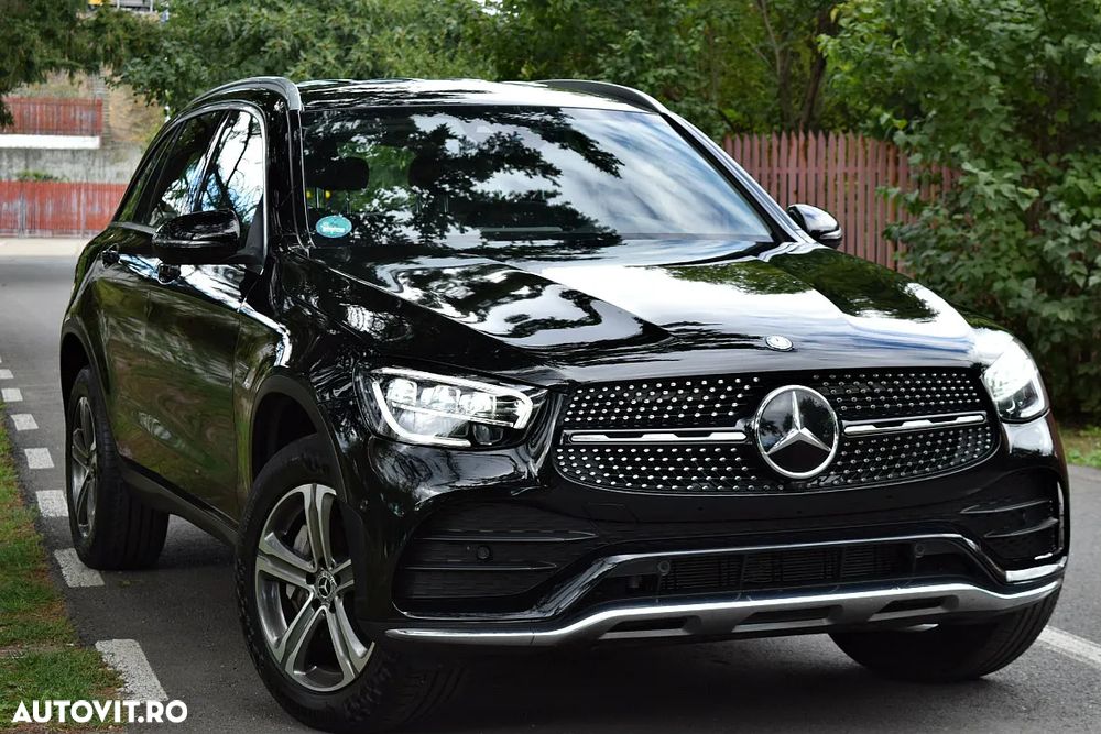Mercedes-Benz GLC 300 e 4MATIC - 2