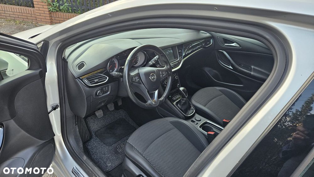Opel Astra 2016 photo 5