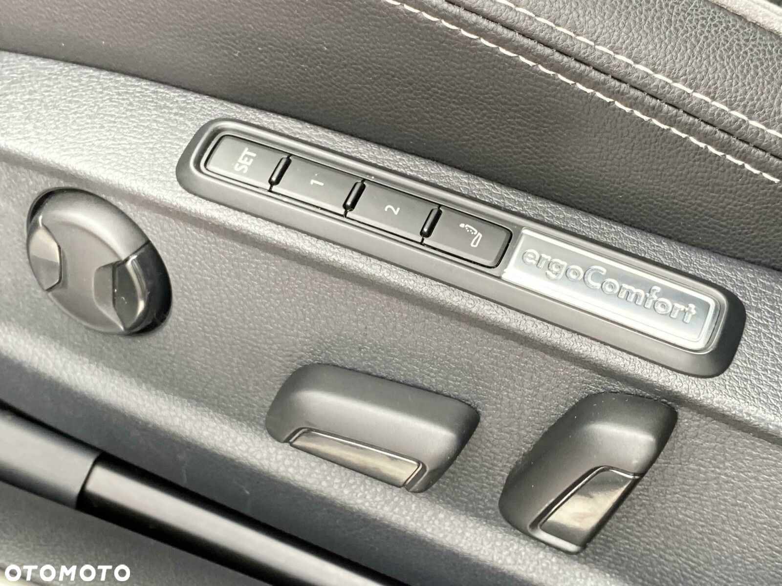 Volkswagen Passat Alltrack - 24