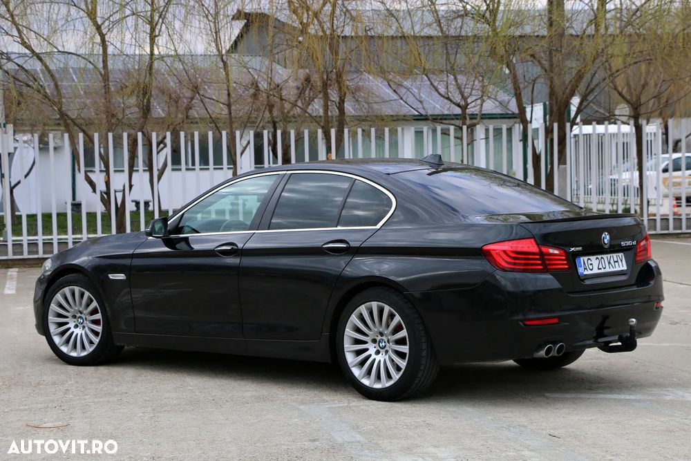 BMW Seria 5 530d xDrive - 4