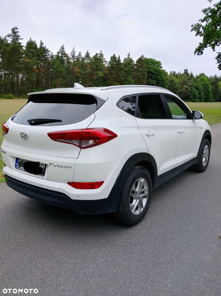 Hyundai Tucson - 4