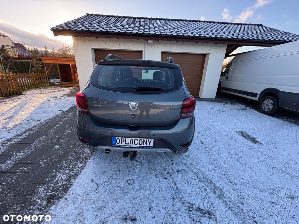 Dacia Sandero TCe 90 S&S Celebration - 14