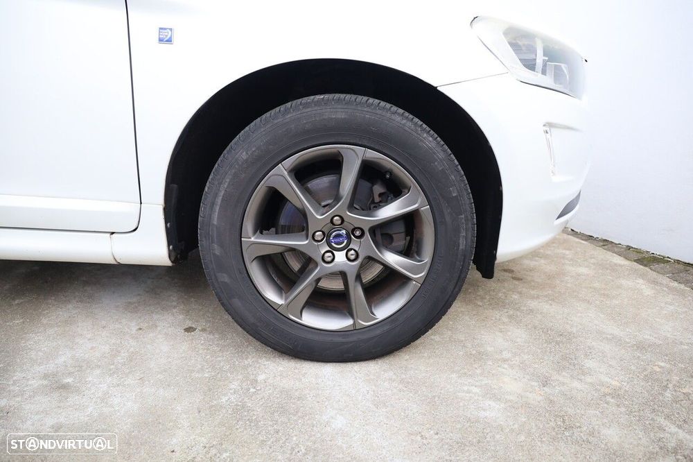 Volvo XC 60 2.0 D4 VOR Geartronic - 6