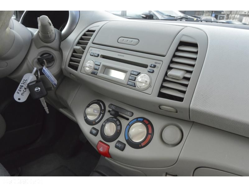 Nissan Micra 1.2 Visia - 9