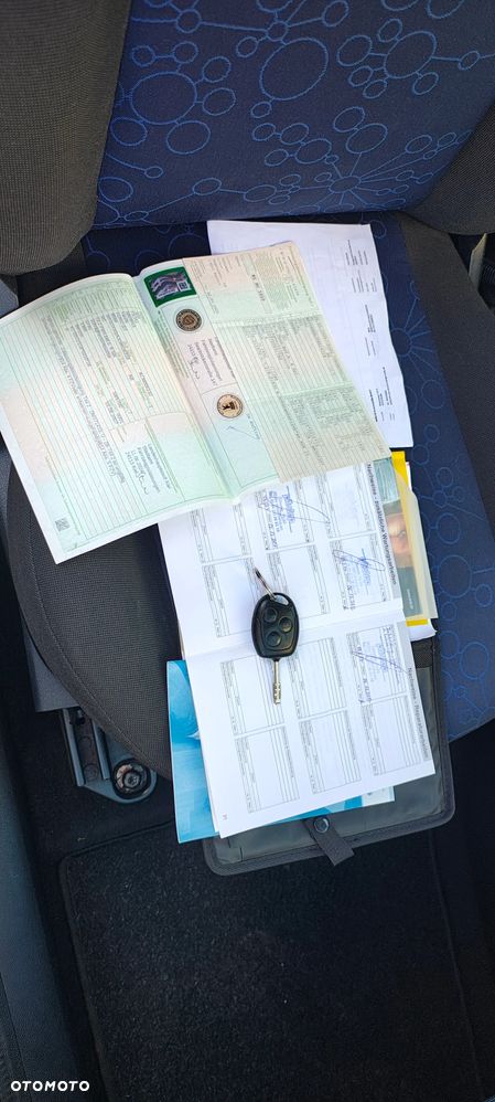 Ford Fiesta 1.4 Style - 30