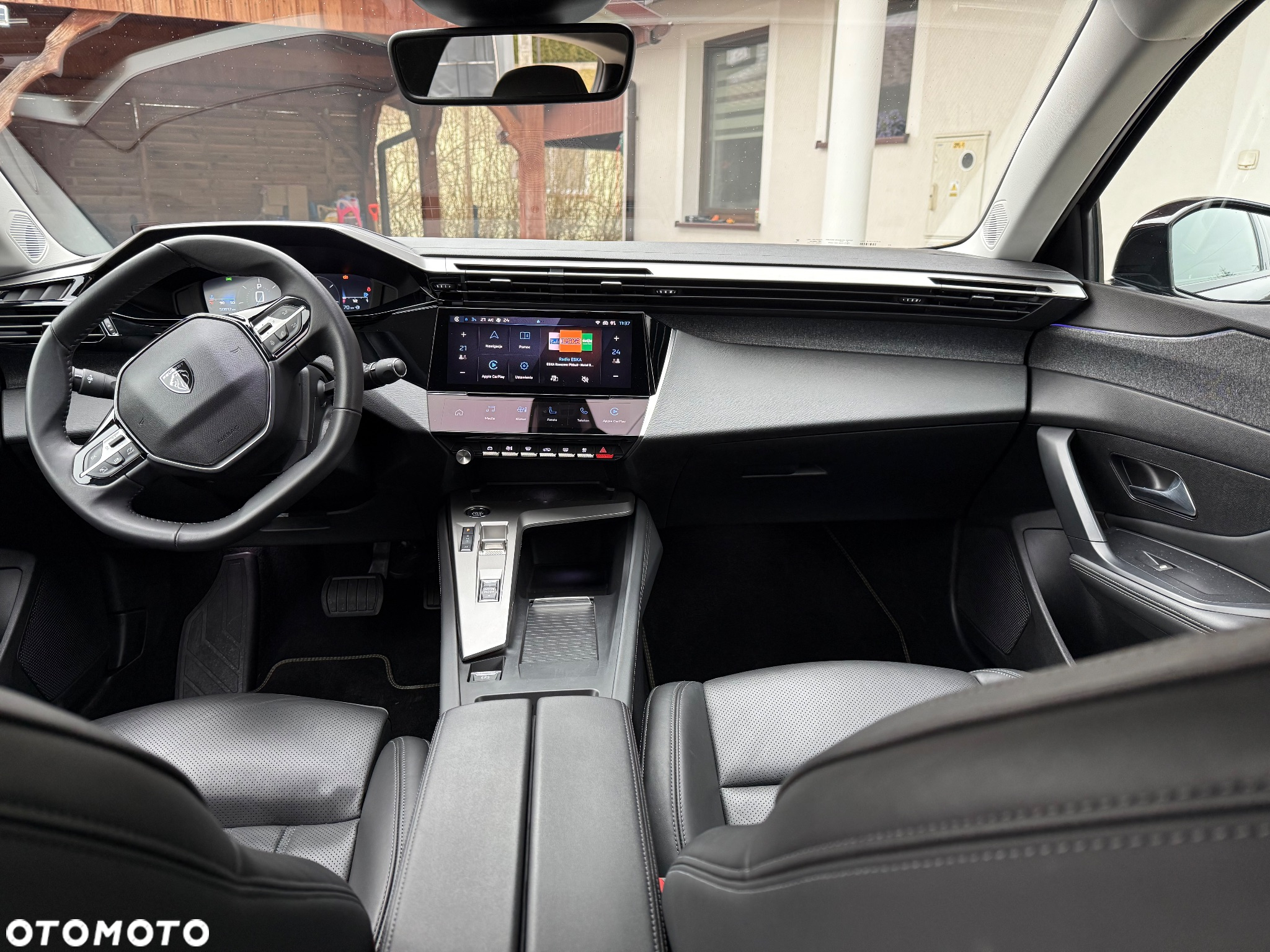 Peugeot 408 PureTech 130 EAT8 Allure Pack - 10