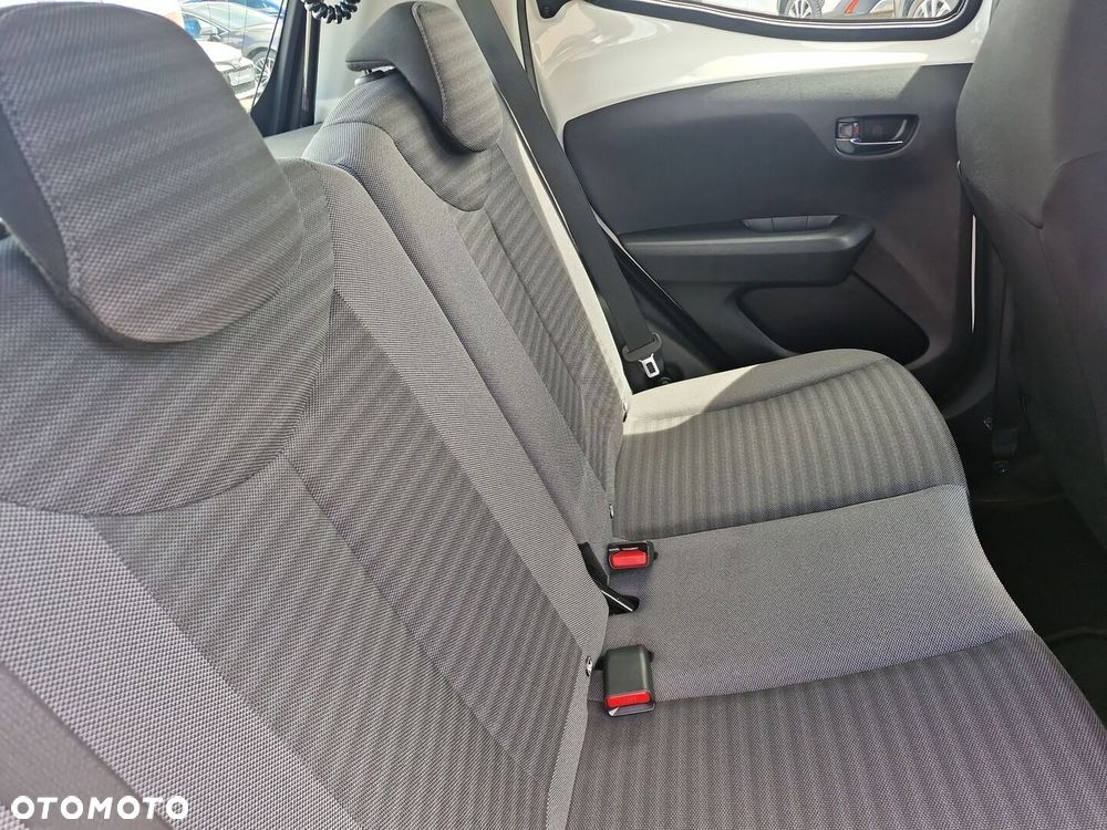 Toyota Aygo - 12