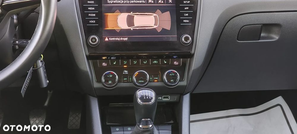 Skoda Octavia 1.5 TSI ACT Sport Edition - 15