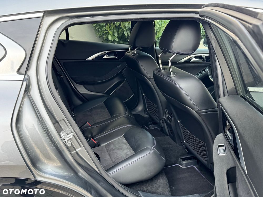 Infiniti Q30 1.5d Premium - 38