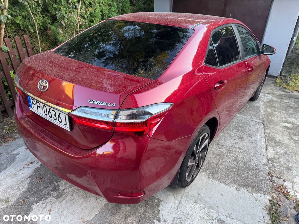 Toyota Corolla - 2