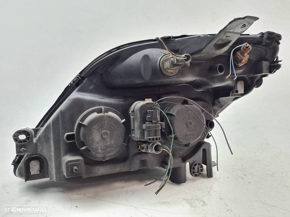 FAROL DIREITO RENAULT SCÉNIC I LIMUSINA 2002 -7700432097 - 2