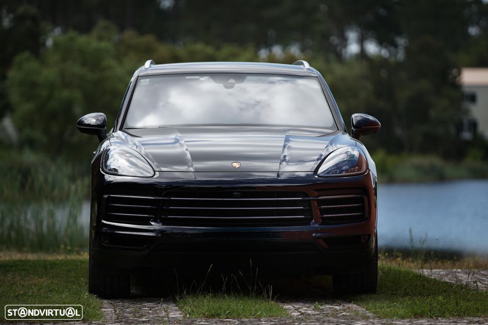 Porsche Cayenne - 3