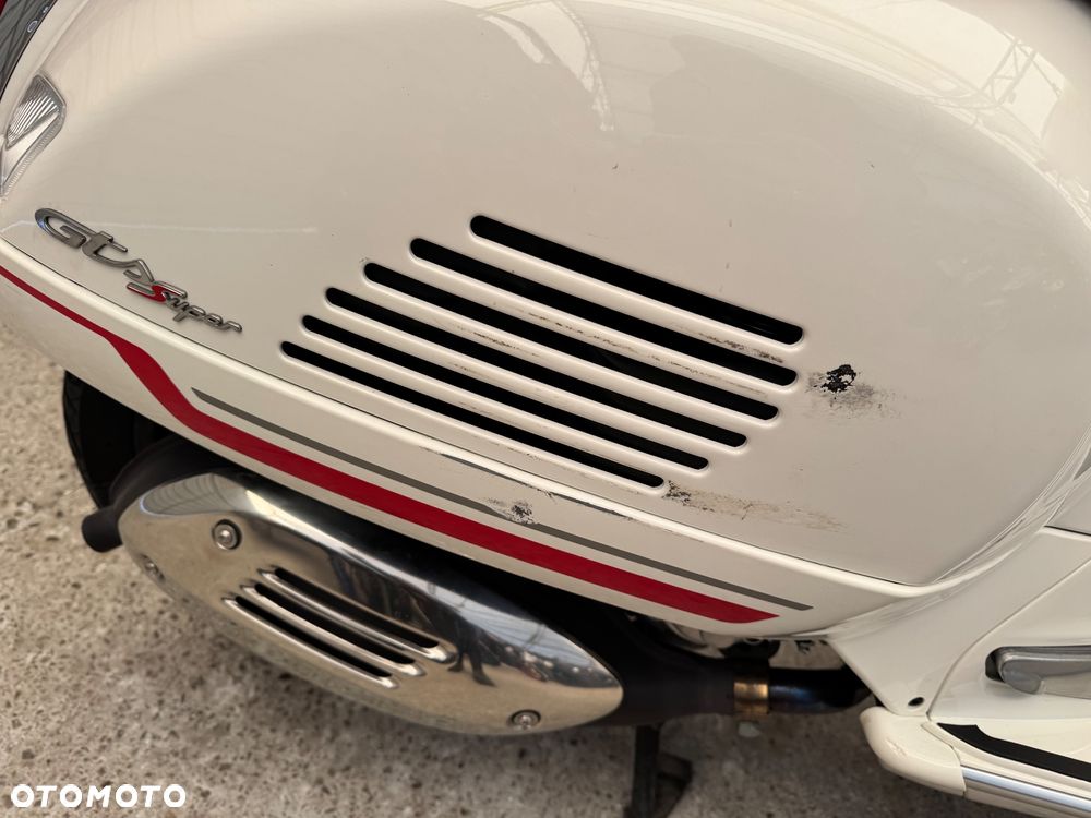 Vespa GTS - 6