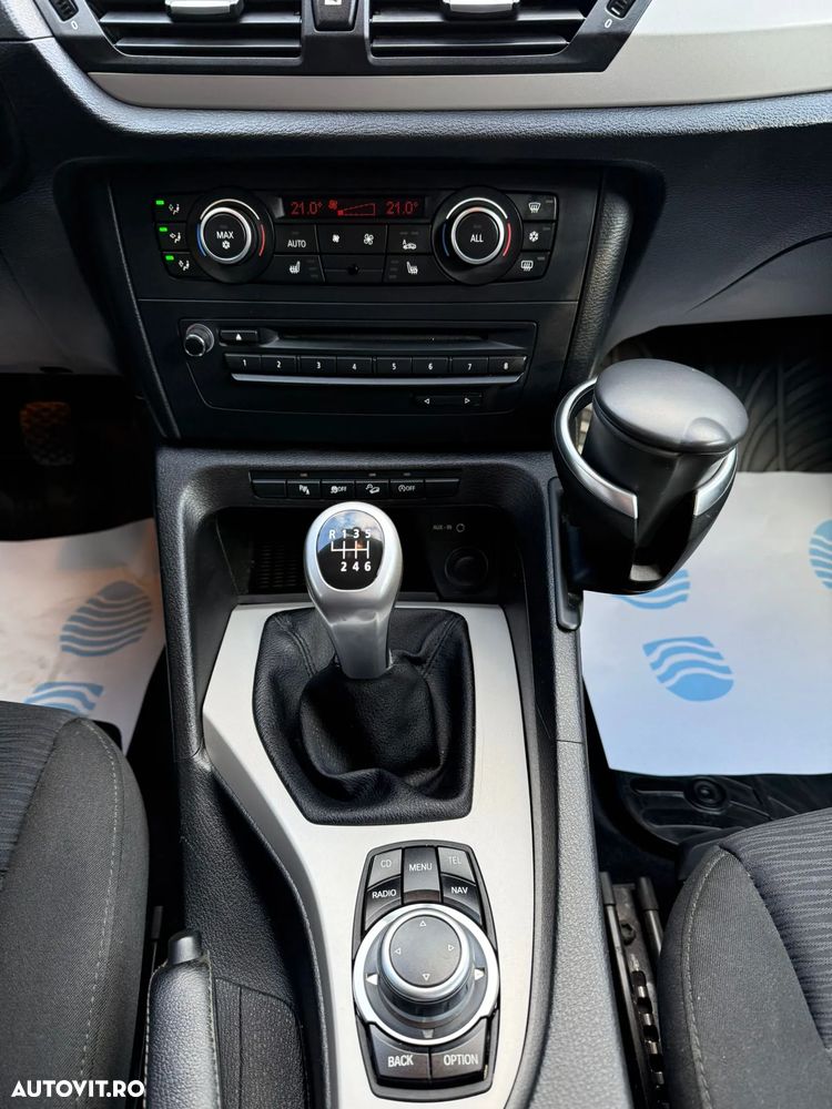 BMW X1 xDrive18d - 16