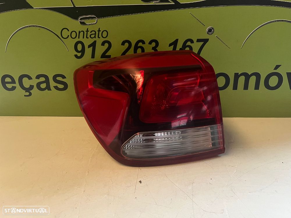 Kia Rio IV - FAROLIM STOP ESQUERDO - FT499 - 1