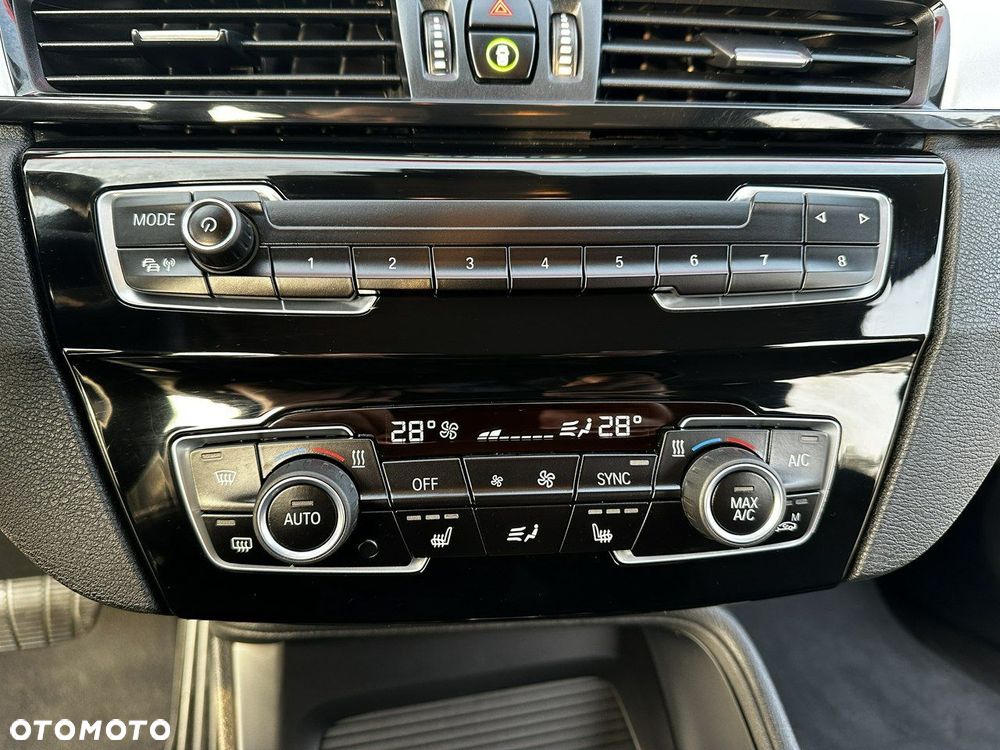 BMW X1 xDrive18d Advantage - 24