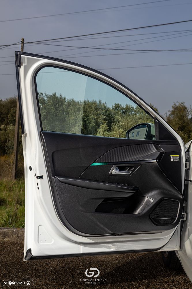 Peugeot 208 BlueHDi 100 Allure Pack - 17