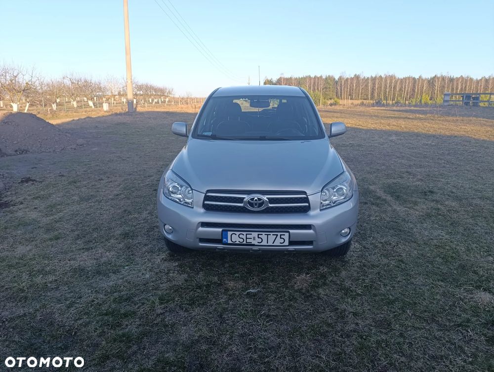 Toyota RAV4 2.2 D-4D Premium - 3